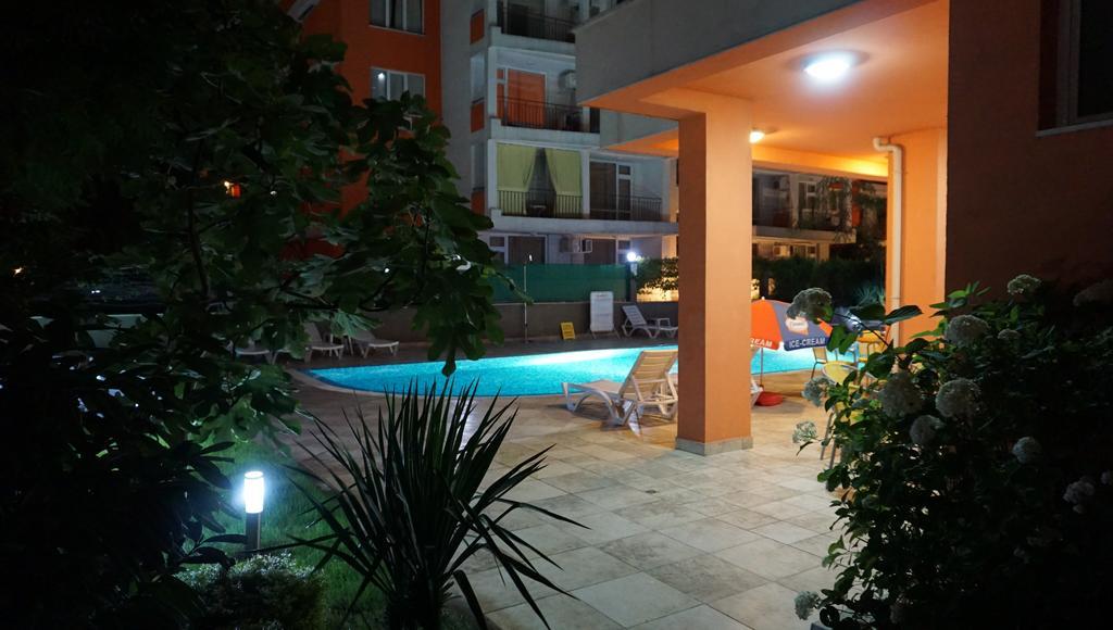 Darius Hstl Hotel Napospart Kültér fotó