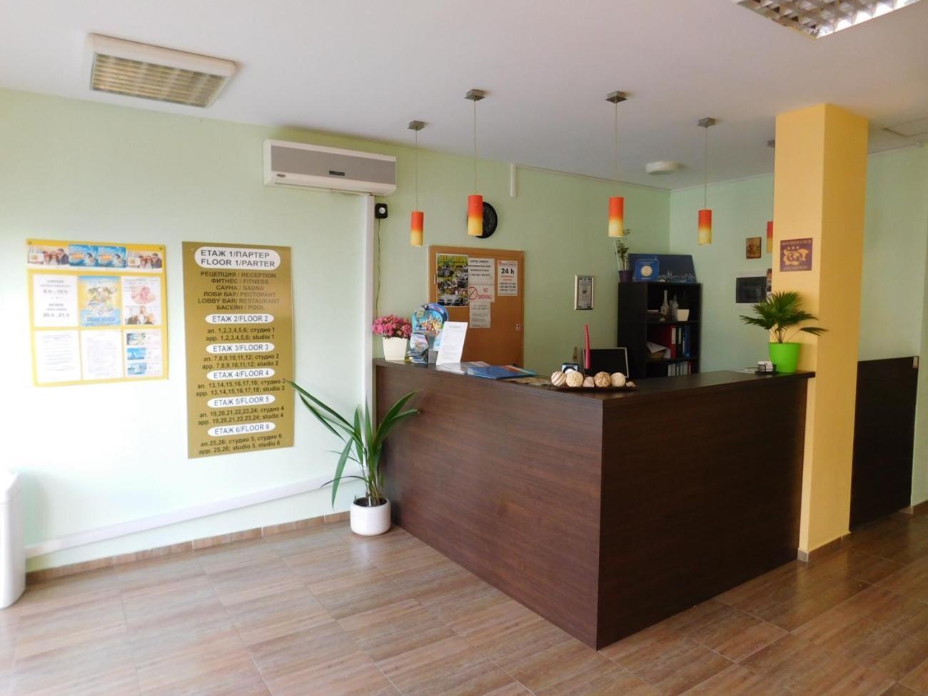 Darius Hstl Hotel Napospart Kültér fotó