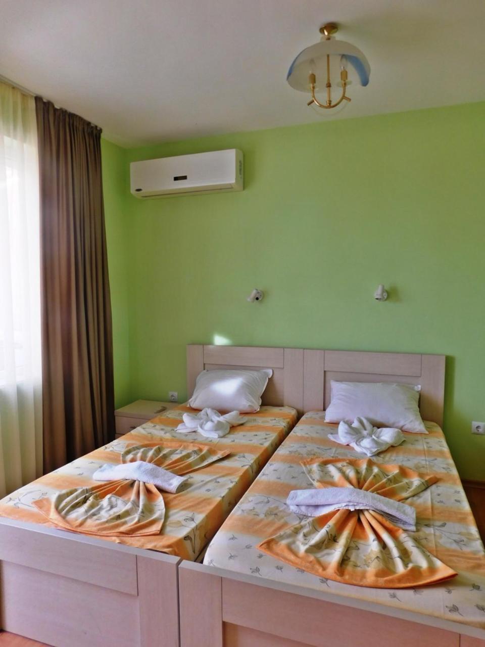 Darius Hstl Hotel Napospart Kültér fotó
